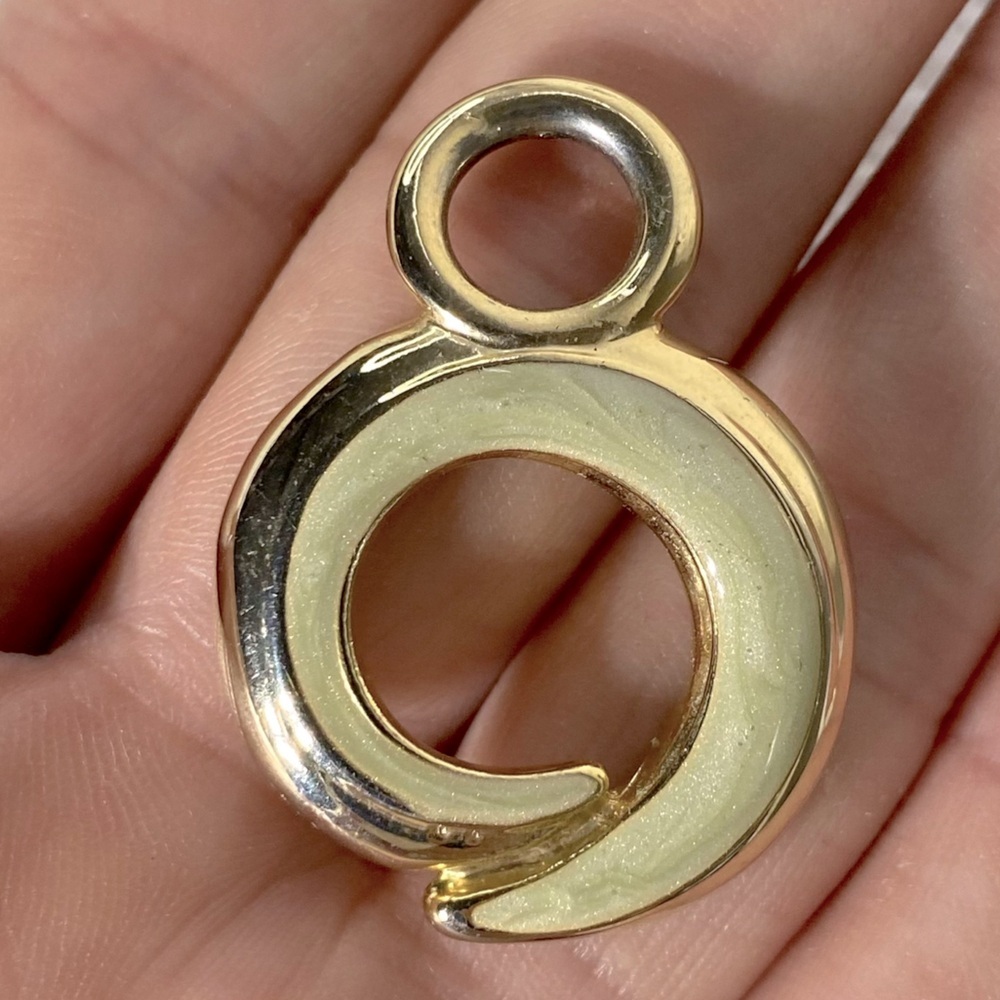 Vintage Gold Tone W Yellow Inlay Pendant